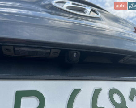 Сірий Хендай Kona, об'ємом двигуна 0 л та пробігом 50 тис. км за 14999 $, фото 16 на Automoto.ua