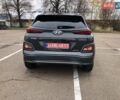 Сірий Хендай Kona, об'ємом двигуна 0 л та пробігом 70 тис. км за 18100 $, фото 4 на Automoto.ua