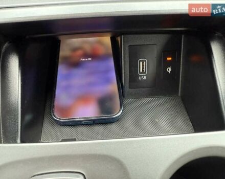 Серый Хендай Kona, объемом двигателя 0 л и пробегом 60 тыс. км за 15555 $, фото 94 на Automoto.ua