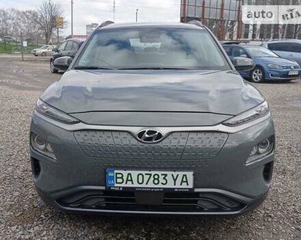 Сірий Хендай Kona, об'ємом двигуна 0 л та пробігом 63 тис. км за 18500 $, фото 18 на Automoto.ua