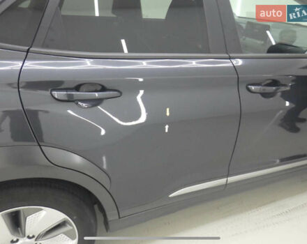 Сірий Хендай Kona, об'ємом двигуна 0 л та пробігом 78 тис. км за 18300 $, фото 20 на Automoto.ua