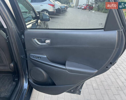 Сірий Хендай Kona, об'ємом двигуна 0 л та пробігом 230 тис. км за 14900 $, фото 29 на Automoto.ua