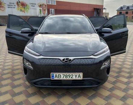 Серый Хендай Kona, объемом двигателя 0 л и пробегом 141 тыс. км за 17200 $, фото 8 на Automoto.ua