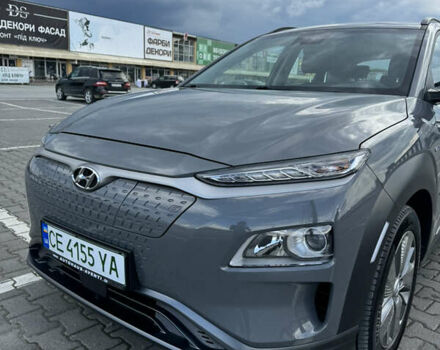 Серый Хендай Kona, объемом двигателя 0 л и пробегом 52 тыс. км за 16300 $, фото 1 на Automoto.ua