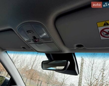 Серый Хендай Kona, объемом двигателя 0 л и пробегом 74 тыс. км за 15250 $, фото 78 на Automoto.ua