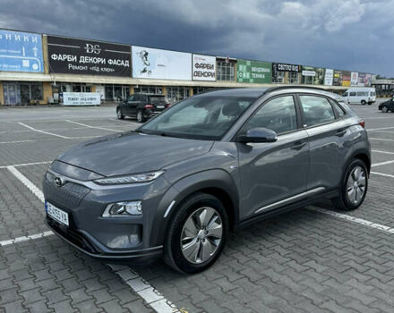 Серый Хендай Kona, объемом двигателя 0 л и пробегом 52 тыс. км за 16300 $, фото 18 на Automoto.ua