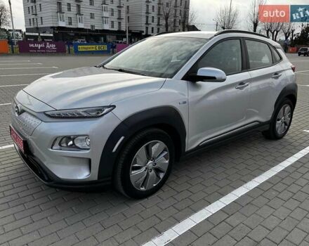 Серый Хендай Kona, объемом двигателя 0 л и пробегом 136 тыс. км за 16700 $, фото 7 на Automoto.ua