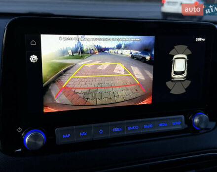 Сірий Хендай Kona, об'ємом двигуна 0 л та пробігом 63 тис. км за 18600 $, фото 31 на Automoto.ua