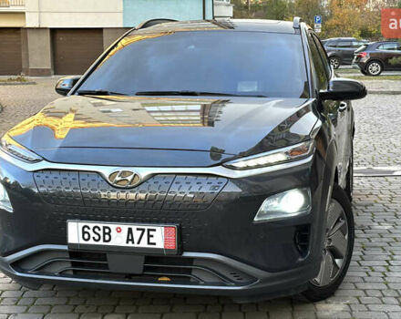 Сірий Хендай Kona, об'ємом двигуна 0 л та пробігом 137 тис. км за 16900 $, фото 6 на Automoto.ua