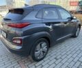 Серый Хендай Kona, объемом двигателя 0 л и пробегом 111 тыс. км за 17000 $, фото 9 на Automoto.ua