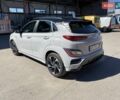 Сірий Хендай Kona, об'ємом двигуна 1.6 л та пробігом 42 тис. км за 24000 $, фото 2 на Automoto.ua