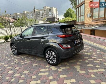 Серый Хендай Kona, объемом двигателя 0 л и пробегом 114 тыс. км за 19950 $, фото 9 на Automoto.ua