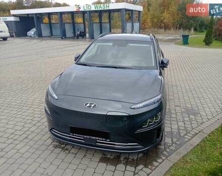 Серый Хендай Kona, объемом двигателя 0 л и пробегом 75 тыс. км за 17435 $, фото 5 на Automoto.ua