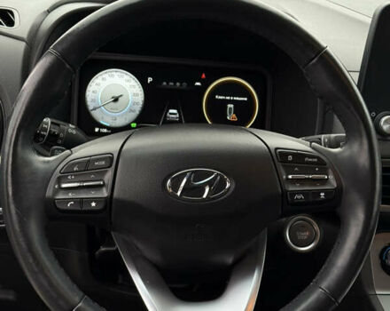 Серый Хендай Kona, объемом двигателя 0 л и пробегом 39 тыс. км за 16999 $, фото 14 на Automoto.ua