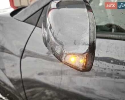 Серый Хендай Kona, объемом двигателя 0 л и пробегом 50 тыс. км за 17650 $, фото 31 на Automoto.ua