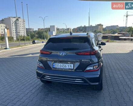 Серый Хендай Kona, объемом двигателя 0 л и пробегом 45 тыс. км за 16800 $, фото 9 на Automoto.ua