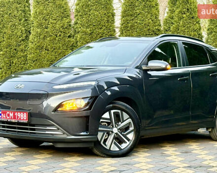 Сірий Хендай Kona, об'ємом двигуна 0 л та пробігом 19 тис. км за 18200 $, фото 4 на Automoto.ua