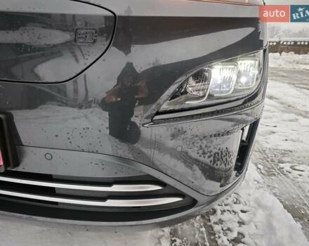 Серый Хендай Kona, объемом двигателя 0 л и пробегом 50 тыс. км за 17650 $, фото 26 на Automoto.ua