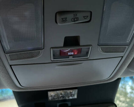 Серый Хендай Kona, объемом двигателя 0 л и пробегом 74 тыс. км за 18100 $, фото 16 на Automoto.ua