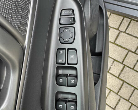 Серый Хендай Kona, объемом двигателя 0 л и пробегом 82 тыс. км за 17888 $, фото 48 на Automoto.ua