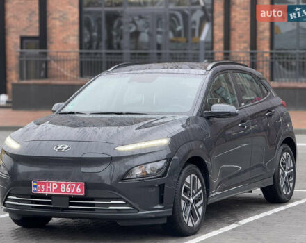 Серый Хендай Kona, объемом двигателя 0 л и пробегом 52 тыс. км за 17299 $, фото 78 на Automoto.ua