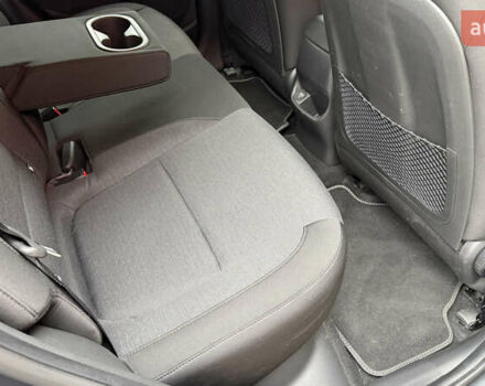 Серый Хендай Kona, объемом двигателя 0 л и пробегом 50 тыс. км за 18500 $, фото 52 на Automoto.ua