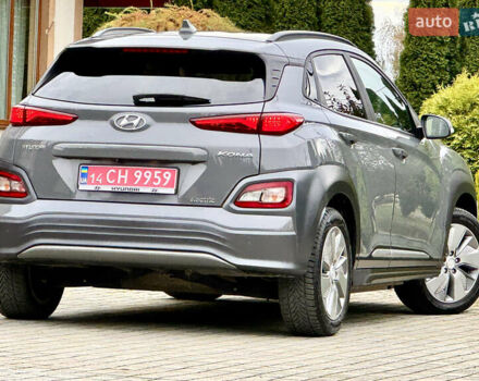 Серый Хендай Kona, объемом двигателя 0 л и пробегом 82 тыс. км за 17888 $, фото 22 на Automoto.ua