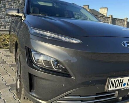 Серый Хендай Kona, объемом двигателя 0 л и пробегом 51 тыс. км за 16999 $, фото 8 на Automoto.ua