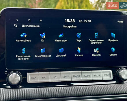 Серый Хендай Kona, объемом двигателя 0 л и пробегом 82 тыс. км за 17888 $, фото 88 на Automoto.ua