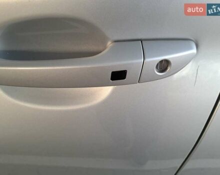 Серый Хендай Kona, объемом двигателя 0 л и пробегом 98 тыс. км за 19373 $, фото 5 на Automoto.ua