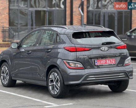 Серый Хендай Kona, объемом двигателя 0 л и пробегом 52 тыс. км за 17299 $, фото 81 на Automoto.ua