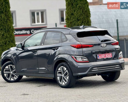 Серый Хендай Kona, объемом двигателя 0 л и пробегом 56 тыс. км за 17299 $, фото 25 на Automoto.ua