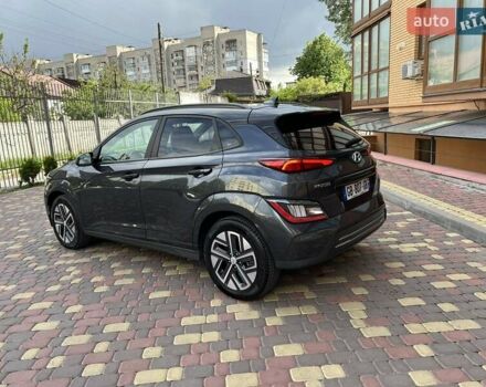 Серый Хендай Kona, объемом двигателя 0 л и пробегом 114 тыс. км за 19950 $, фото 7 на Automoto.ua