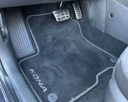 Серый Хендай Kona, объемом двигателя 0 л и пробегом 51 тыс. км за 16999 $, фото 23 на Automoto.ua