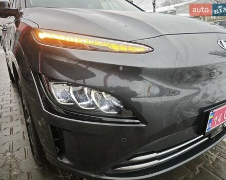 Серый Хендай Kona, объемом двигателя 0 л и пробегом 50 тыс. км за 17650 $, фото 28 на Automoto.ua