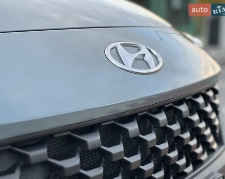 Сірий Хендай Kona, об'ємом двигуна 1.6 л та пробігом 53 тис. км за 18900 $, фото 27 на Automoto.ua