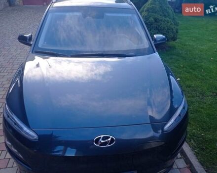 Серый Хендай Kona, объемом двигателя 0 л и пробегом 75 тыс. км за 17435 $, фото 9 на Automoto.ua