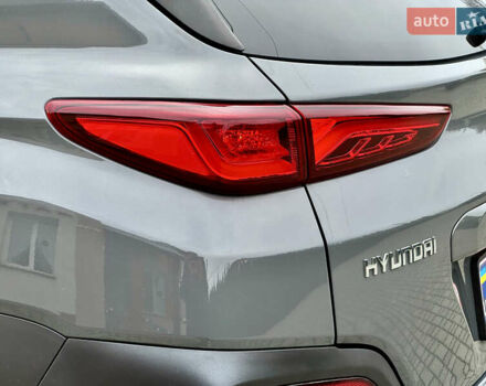 Серый Хендай Kona, объемом двигателя 0 л и пробегом 82 тыс. км за 17888 $, фото 20 на Automoto.ua