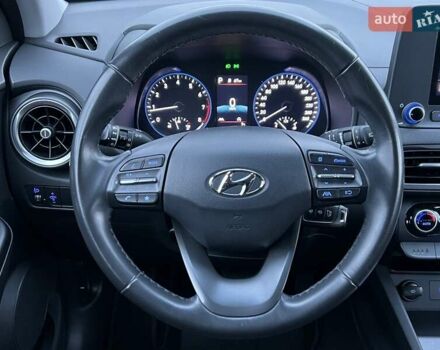 Сірий Хендай Kona, об'ємом двигуна 1.6 л та пробігом 53 тис. км за 18900 $, фото 40 на Automoto.ua