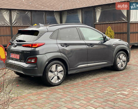 Серый Хендай Kona, объемом двигателя 0 л и пробегом 78 тыс. км за 17999 $, фото 14 на Automoto.ua