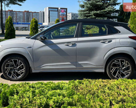 Сірий Хендай Kona, об'ємом двигуна 1.6 л та пробігом 17 тис. км за 25750 $, фото 3 на Automoto.ua
