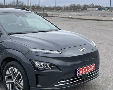 Серый Хендай Kona, объемом двигателя 0 л и пробегом 39 тыс. км за 16999 $, фото 8 на Automoto.ua