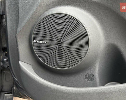 Серый Хендай Kona, объемом двигателя 0 л и пробегом 50 тыс. км за 18500 $, фото 55 на Automoto.ua