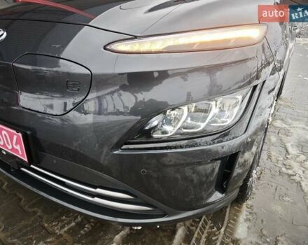 Серый Хендай Kona, объемом двигателя 0 л и пробегом 50 тыс. км за 17650 $, фото 27 на Automoto.ua