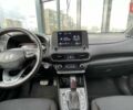 Сірий Хендай Kona, об'ємом двигуна 1.6 л та пробігом 16 тис. км за 22390 $, фото 20 на Automoto.ua