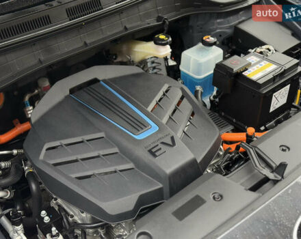 Серый Хендай Kona, объемом двигателя 0 л и пробегом 52 тыс. км за 17299 $, фото 69 на Automoto.ua