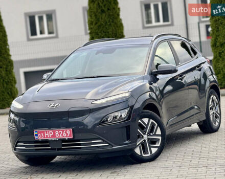 Серый Хендай Kona, объемом двигателя 0 л и пробегом 56 тыс. км за 17299 $, фото 9 на Automoto.ua