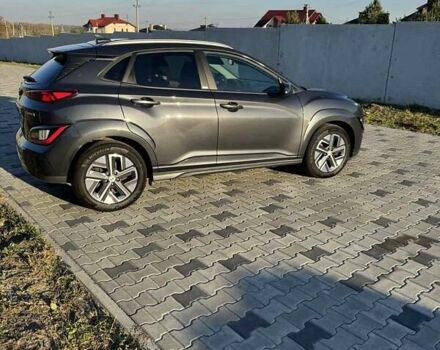 Серый Хендай Kona, объемом двигателя 0 л и пробегом 51 тыс. км за 16999 $, фото 13 на Automoto.ua