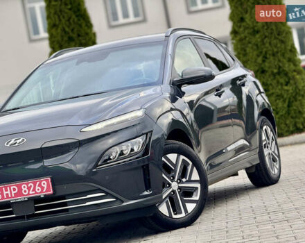 Серый Хендай Kona, объемом двигателя 0 л и пробегом 56 тыс. км за 17299 $, фото 11 на Automoto.ua