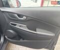 Серый Хендай Kona, объемом двигателя 0 л и пробегом 50 тыс. км за 17650 $, фото 52 на Automoto.ua